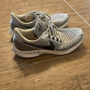 Nike Zoom Pegasus 35 Nathan bell, size 11